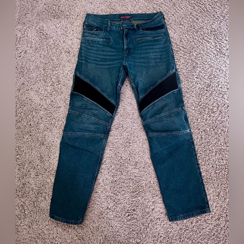 Joe Rocket Vintage Baggy Jeans | Size: 34
OPEN TO OFFERS